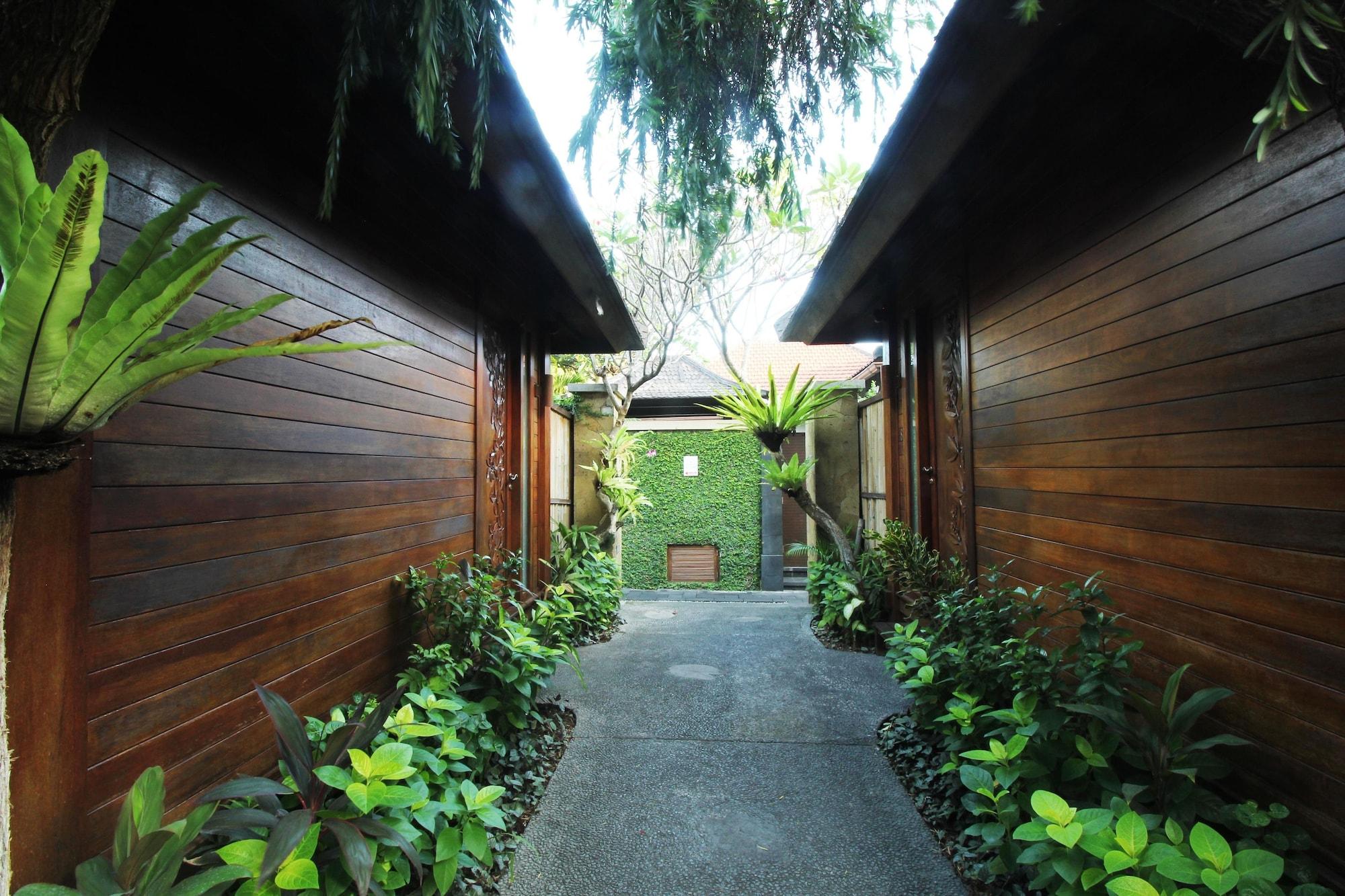 Disini Luxury Spa Villas-Chse Certified Seminyak  Exterior photo